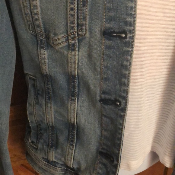 🚫SOLD🚫 AEO Denim Crop Jacket - Picture 6 of 15